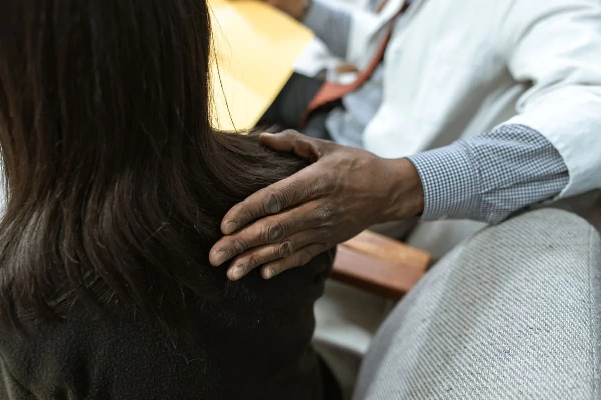 Primeros auxilios emocionales: qué son y por qué tu empresa los necesita